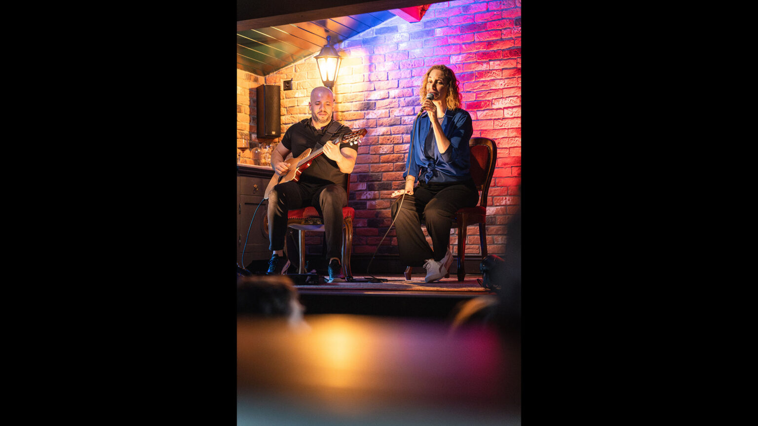 Intime Klänge in einer Garage: Fotoreportage vom Beloa-Konzert in Biel ...