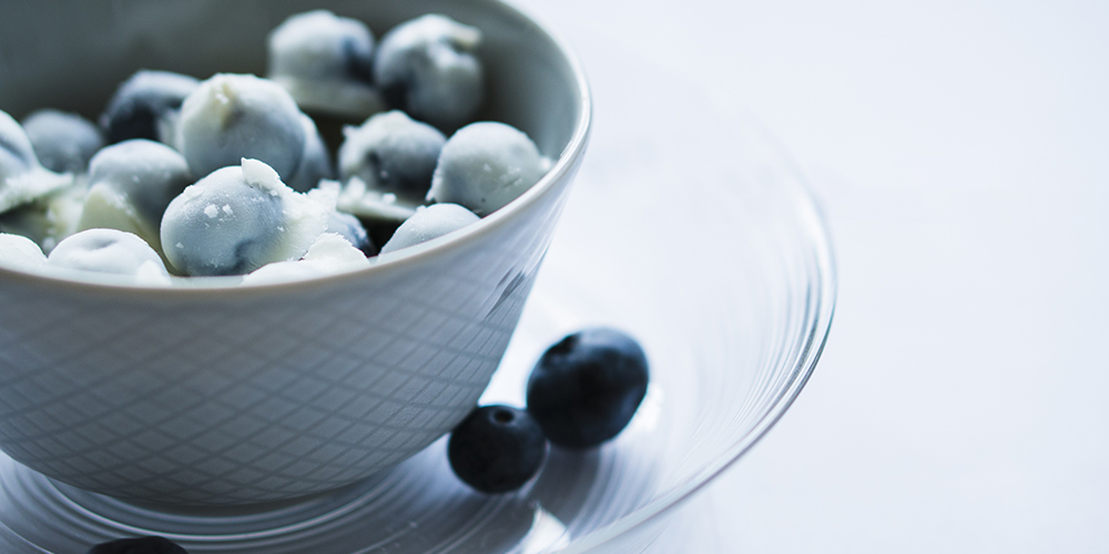 Bilderheader Frozen-Yogurt-Blaubeer-Häppchen